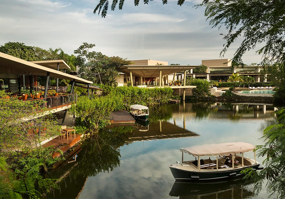 Interiores de un hotel de lujo de RLH Properties